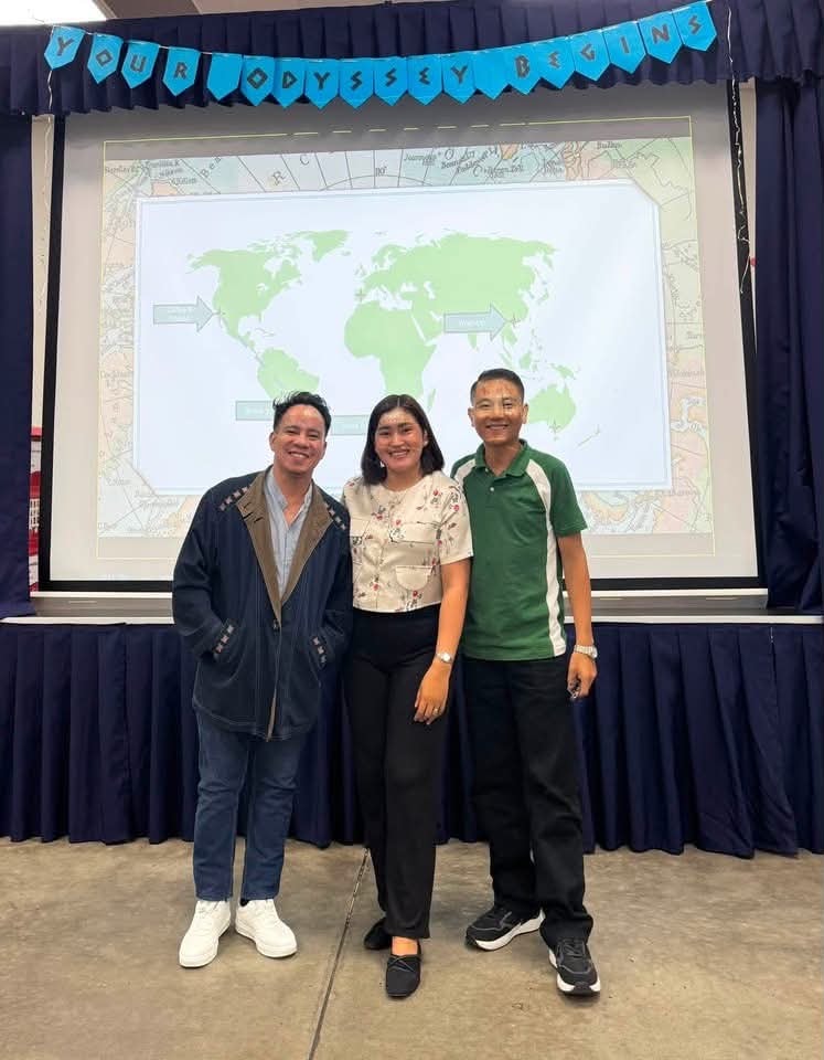 CrossBorder teachers at a school orientation event