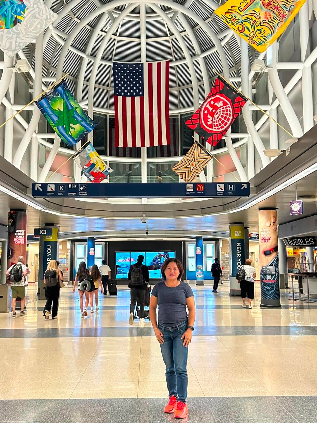 CrossBorder teacher at Chicago O'Hare airport terminal