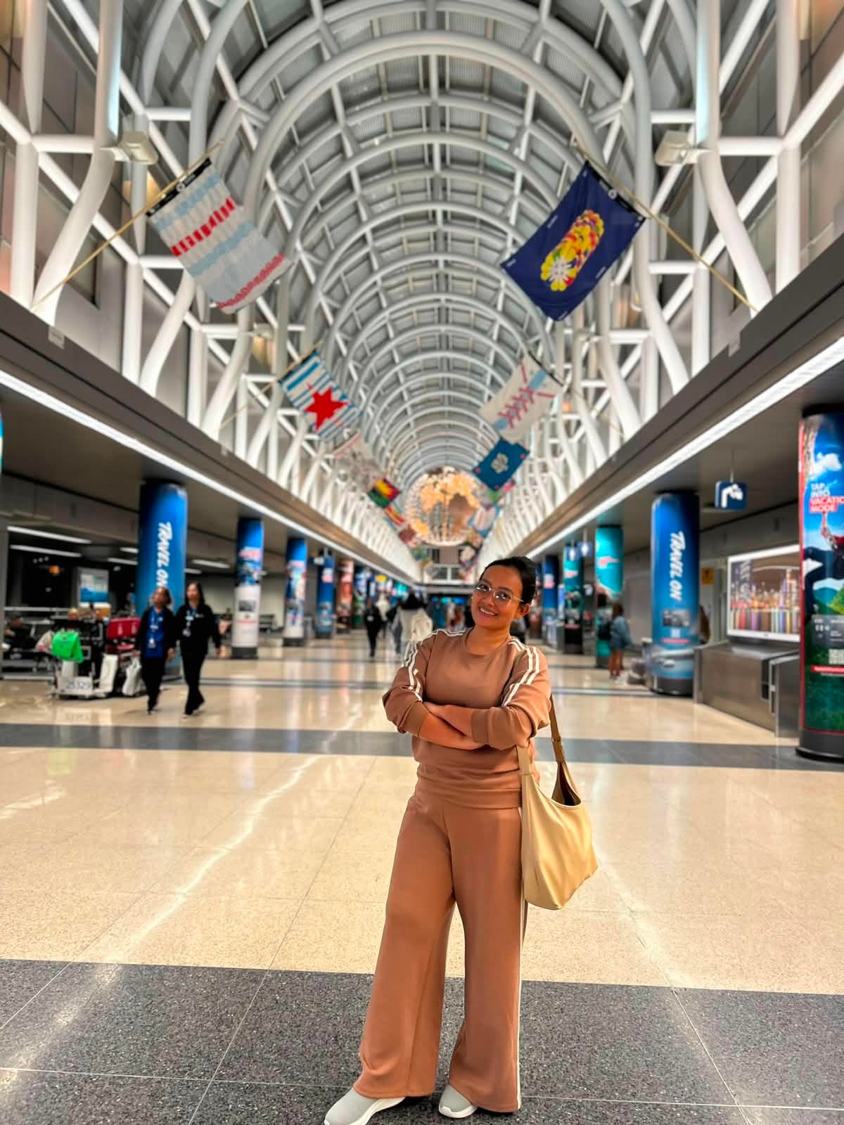 CrossBorder teacher at O'Hare International Airport
